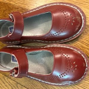 Girls 11 Red L’Amour Mary Janes